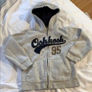 🌟5️⃣for💲25🌟OshKosh boys zip up hoodie